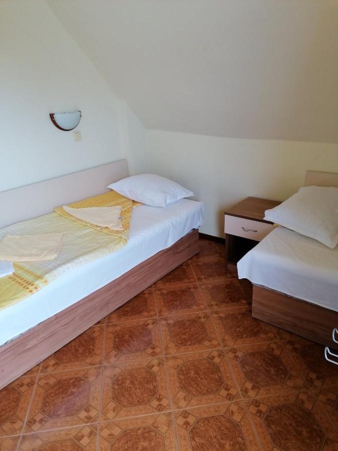 Villa Krisia Apartments Sozopol Extérieur photo